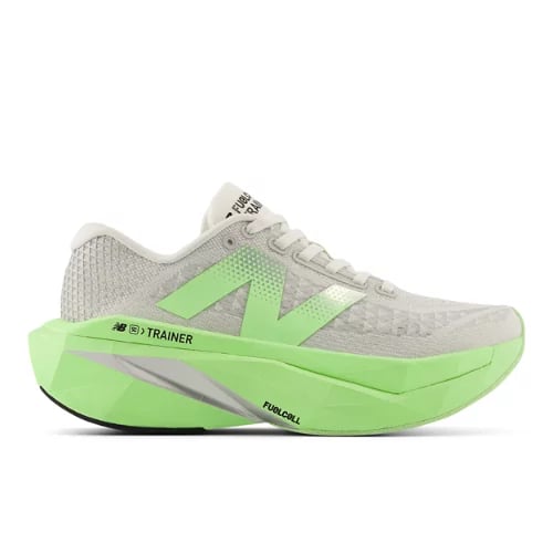New Balance FuelCell SuperComp Trainer v3