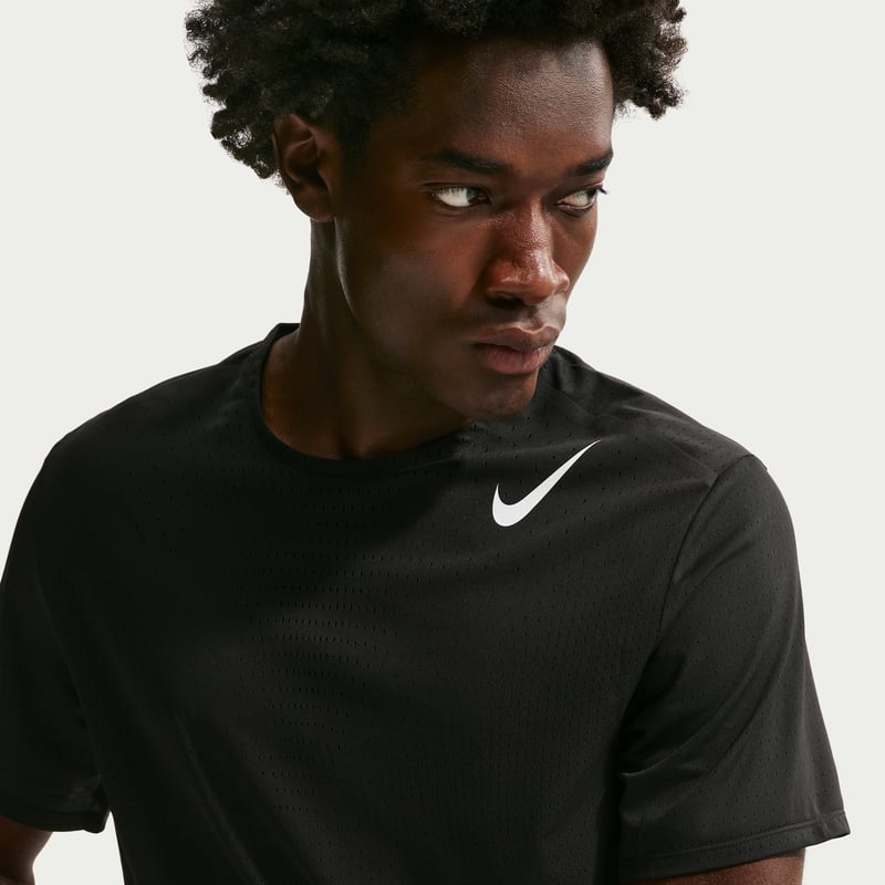 Nike AeroSwift Dri-FIT ADV HJ3377-010 03
