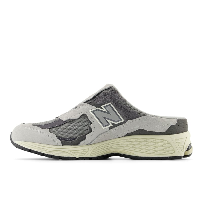 New Balance 2002R Mule ‘Protection Pack’ M2002NA 02