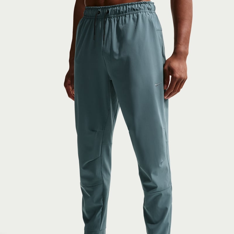 Nike Unlimited Dri-FIT Zip Cuff FB7548-382 02