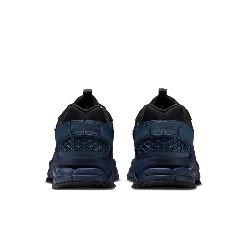 Nike Zoom Vomero Roam HQ2181-400 06