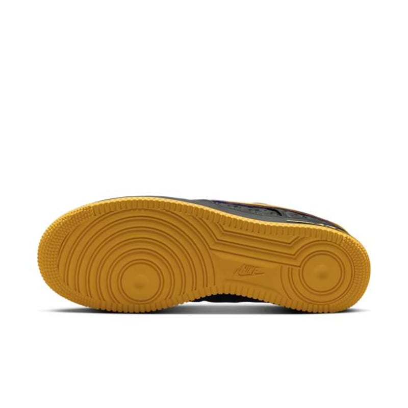 Nike Air Force 1 Low x Kobe HV5122-001 02