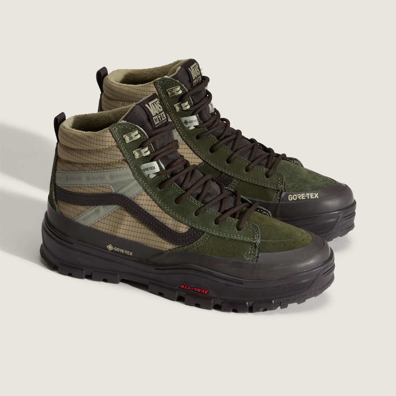 Vans Sk8-Hi GORE-TEX Insulated VN000DARF87 02