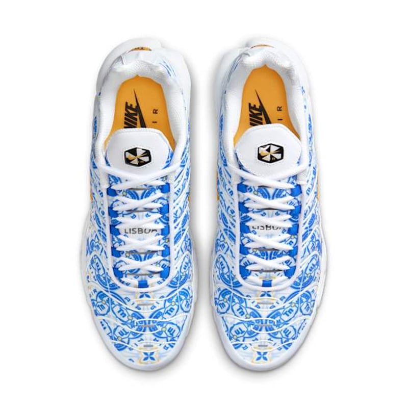 Nike Air Max Plus IM5982-100 04