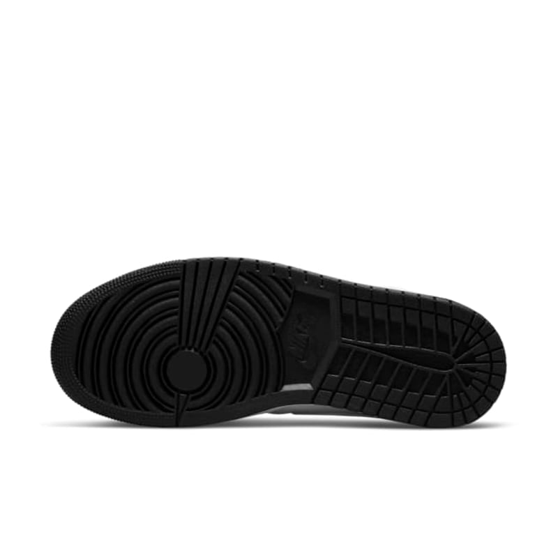 Jordan 1 Mid 554724-132 02