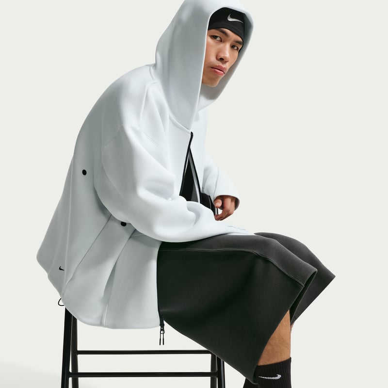 Nike Tech Fleece Oversized HV6539-060 04