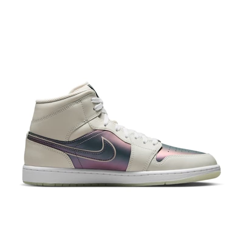 Jordan 1 Mid SE IH4107-030 03