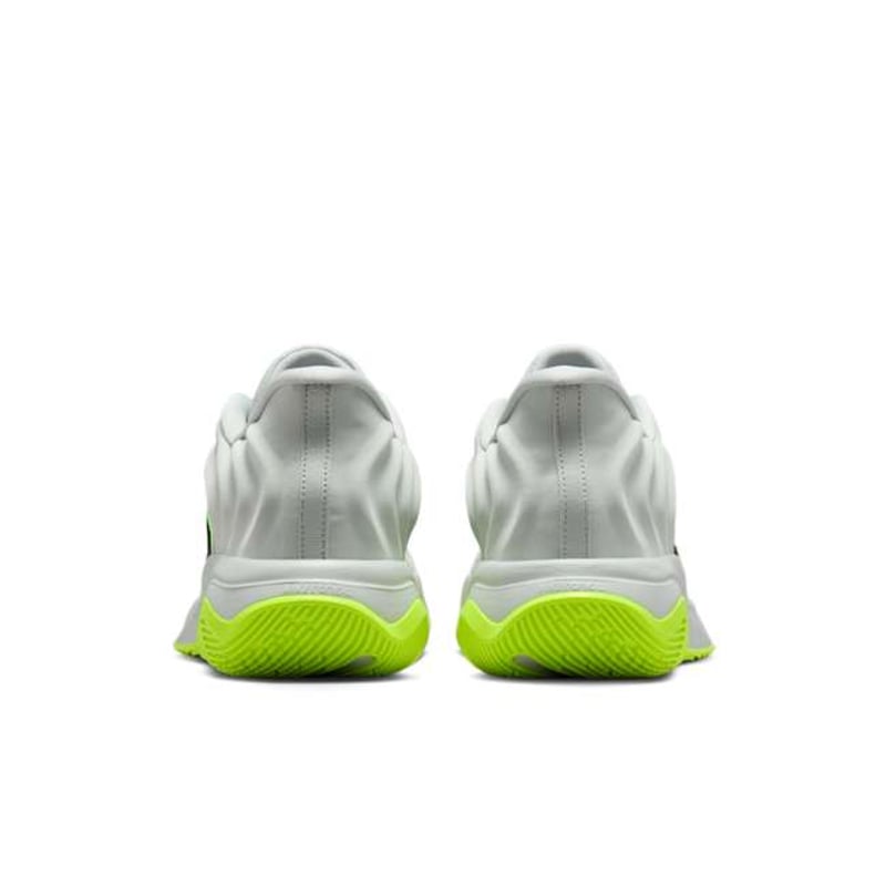 Nike Giannis Immortality 4 FQ3680-007 06