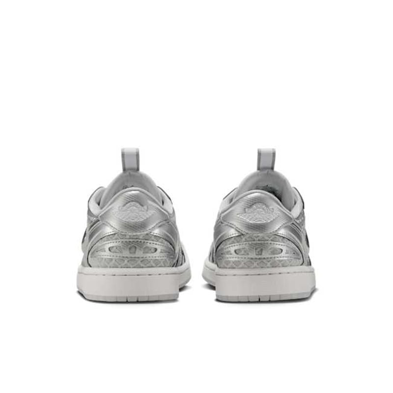 Jordan 1 Low Method of Make V3 HQ2186-002 06