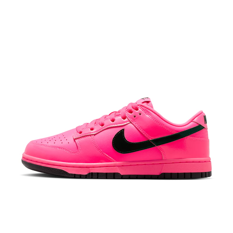 Zapatillas Nike Dunk Low "Pink Blast & Black" | Mujer | Estilo deportivo | 01 | SPORTSHOWROOM