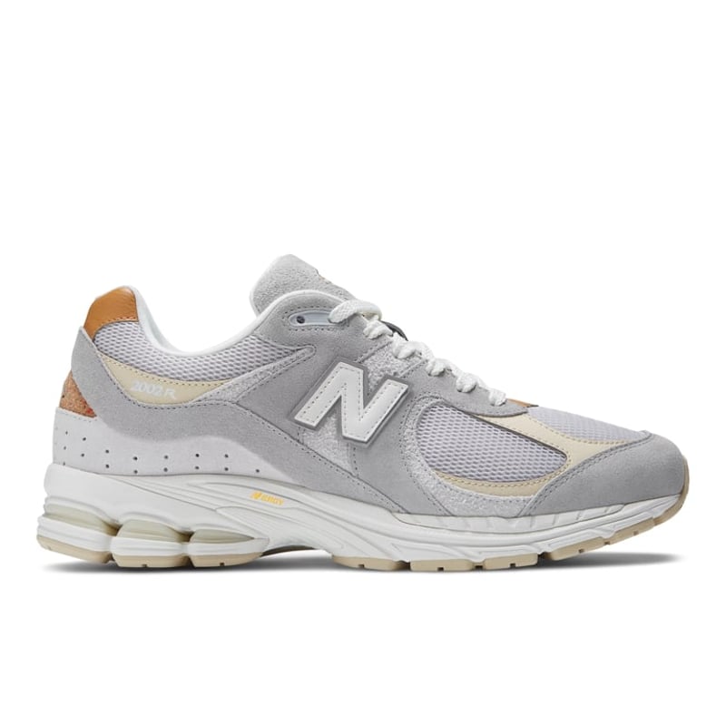 New Balance 2002R M2002RSB 01