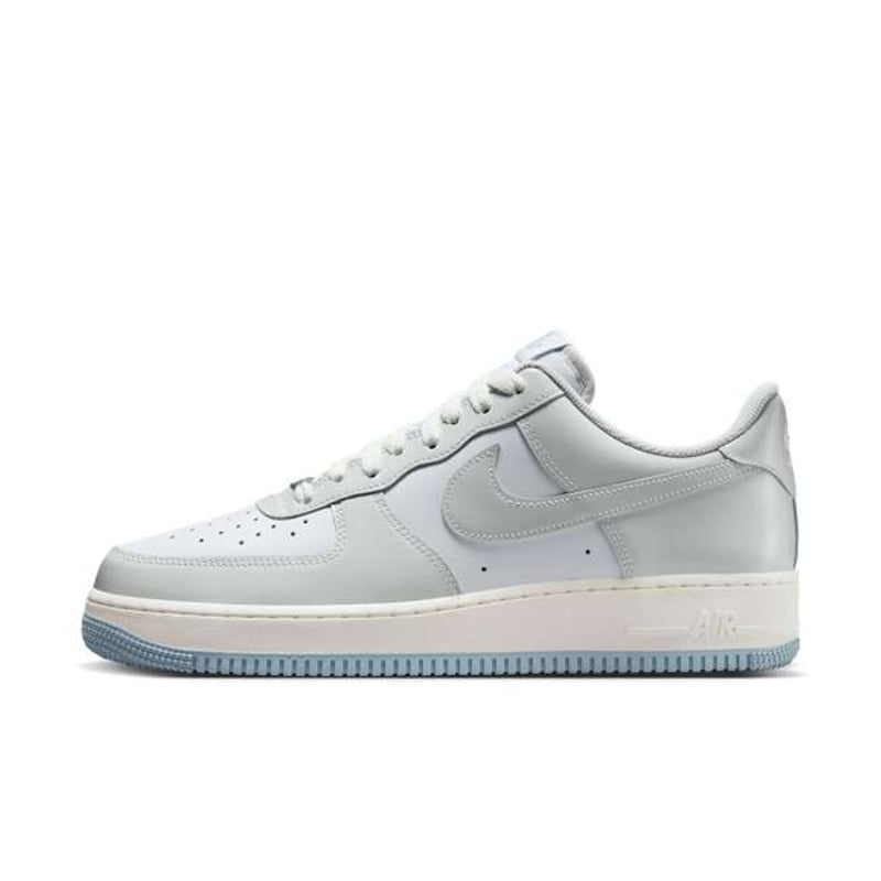 Nike Air Force 1 '07 IH4461-100 01