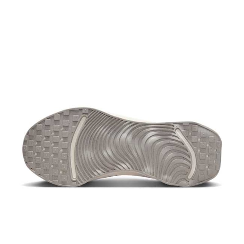 Nike Motiva DV1238-104 02