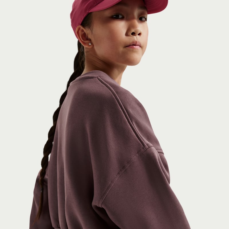 Nike Club Fleece Boxy Crew FZ9244-502 02