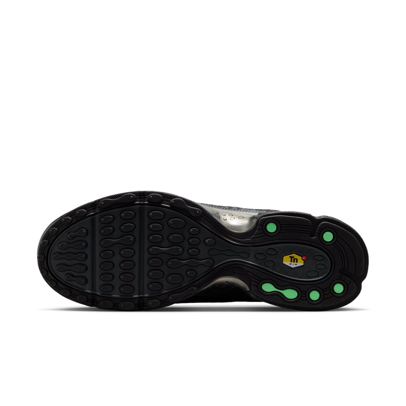 Tenisky Nike Air Max Plus 7 "Black & Illusion Green" | Muži | Sportstyle | 02 | SPORTSHOWROOM