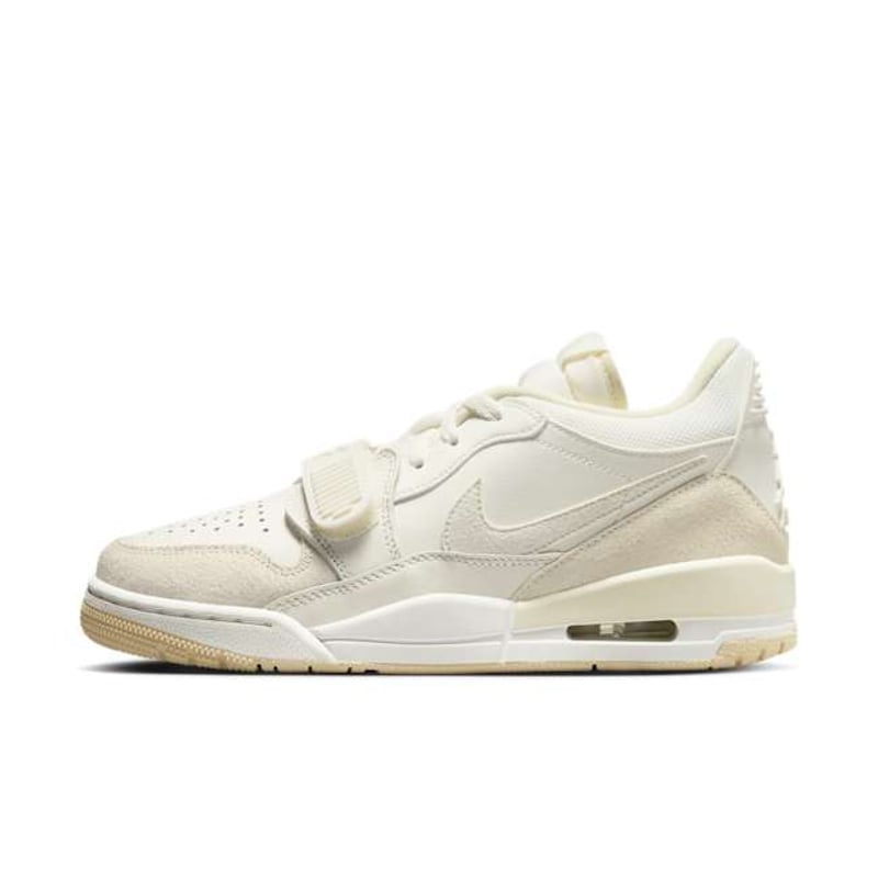 Jordan Legacy 312 Low FQ7827-102 01