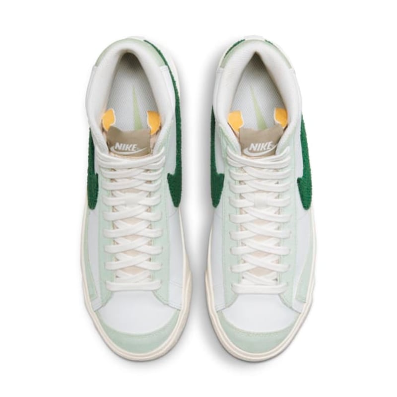 Nike Blazer Mid '77 DX8959-100 04