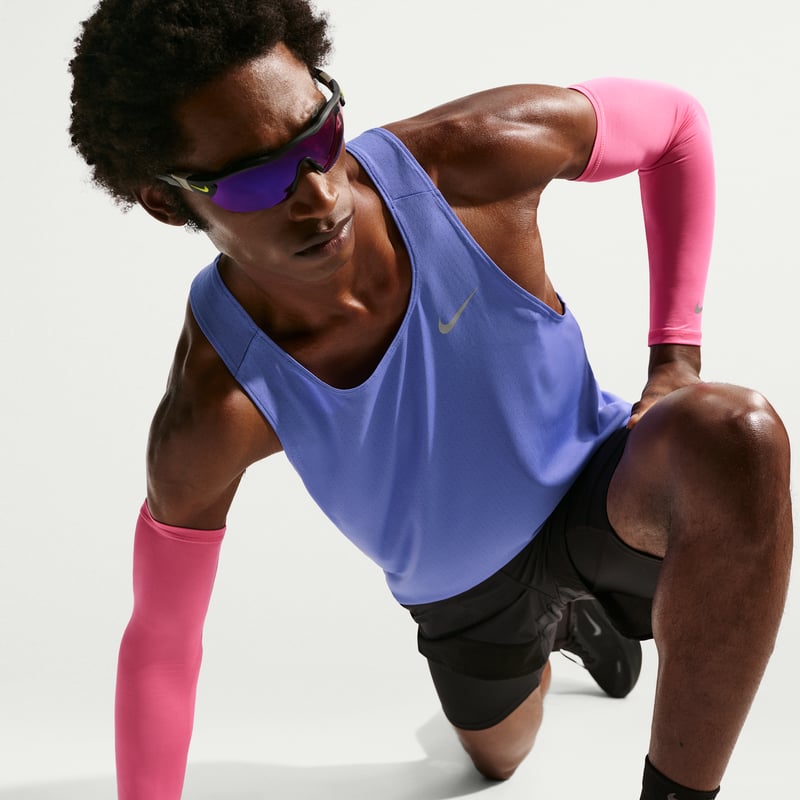 Nike Fast Dri-FIT FN4229-570 03