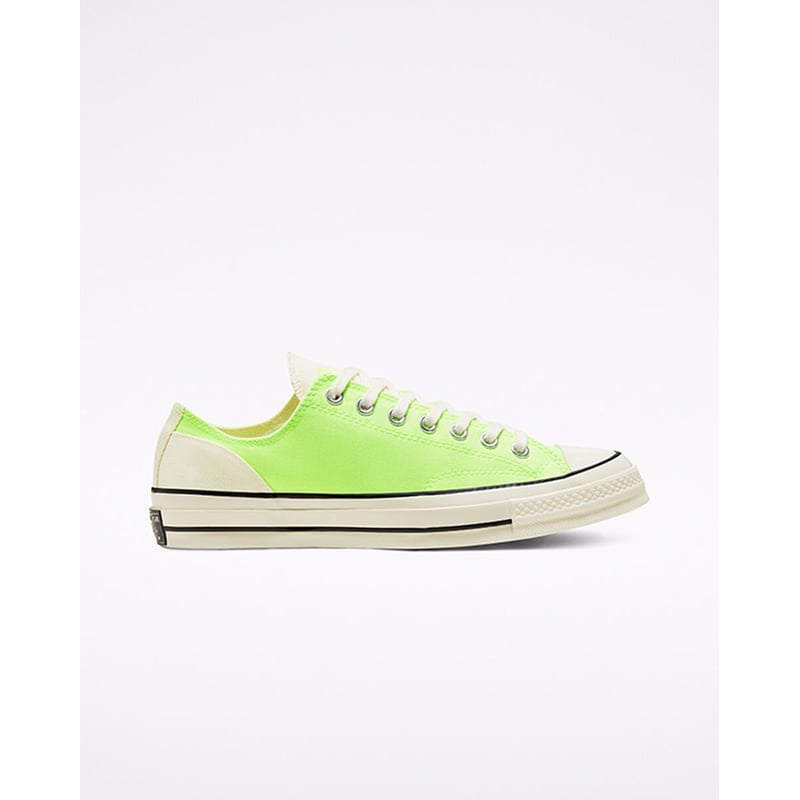 Converse Chuck 70 Low ‘Psychedelic Hoops’ 167826C 01