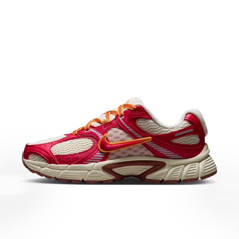 Nike V5 RNR sneakers "Game Day" | Dames | Sportstyle | 01 | SPORTSHOWROOM