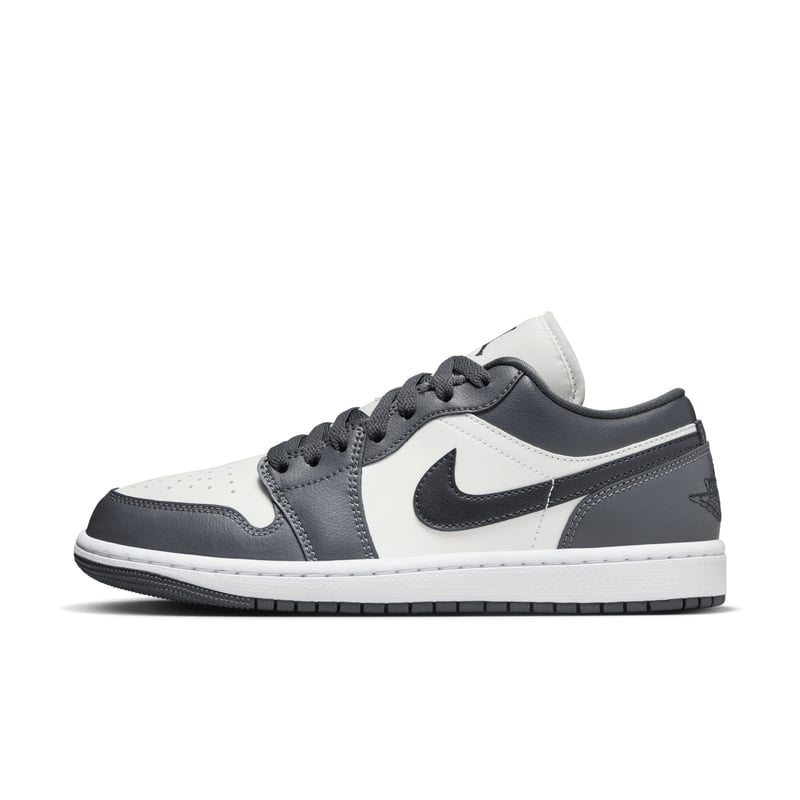 Jordan 1 Low DC0774-102 01