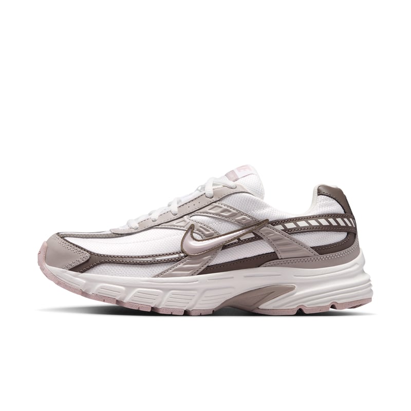 Nike Initiator Sneaker "Summit White & Cave Stone" | Damen | Sportstyle | 01 | SPORTSHOWROOM