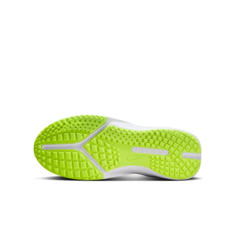 Nike Sonic Fly FZ0017-002 02