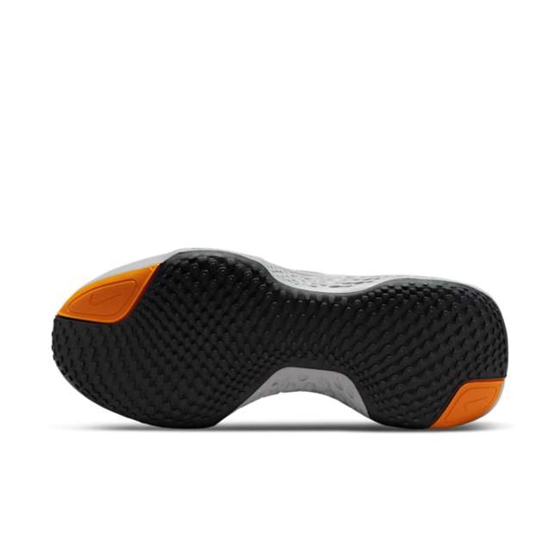 Nike Invincible 2 DH5425-002 02