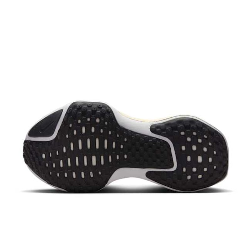 Nike Invincible 3 (Extra Wide) FN7997-001 02