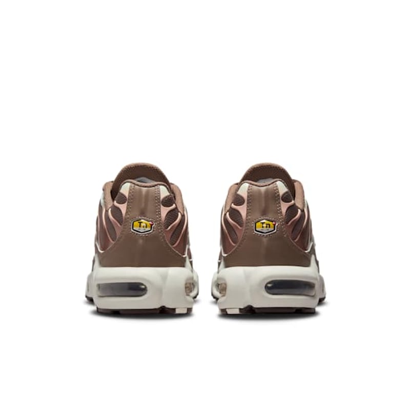 Nike Air Max Plus DZ3671-200 06