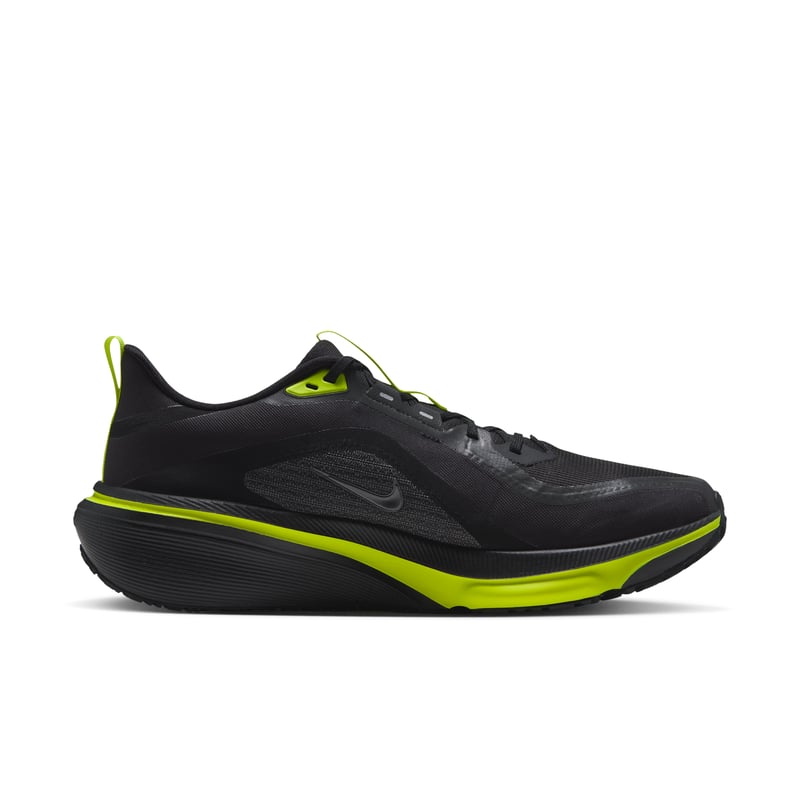 Nike Pegasus 42 GORE-TEX runners "Black & Lemon Venom" | Men | Running | 03 | SPORTSHOWROOM