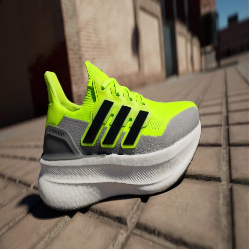 adidas Ultraboost 5 ID8819 02