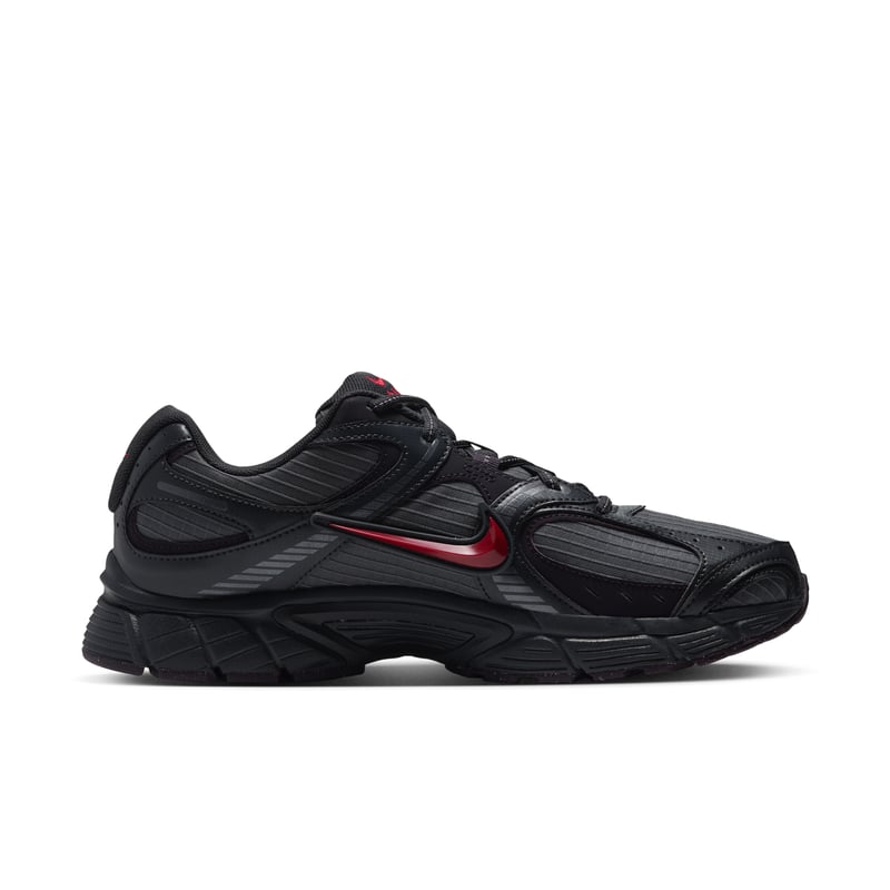 Sneakersy Nike V5 RNR Ripstop "Iron Grey & Tough Red" | Mezczyzni | Sportstyle | 03 | SPORTSHOWROOM
