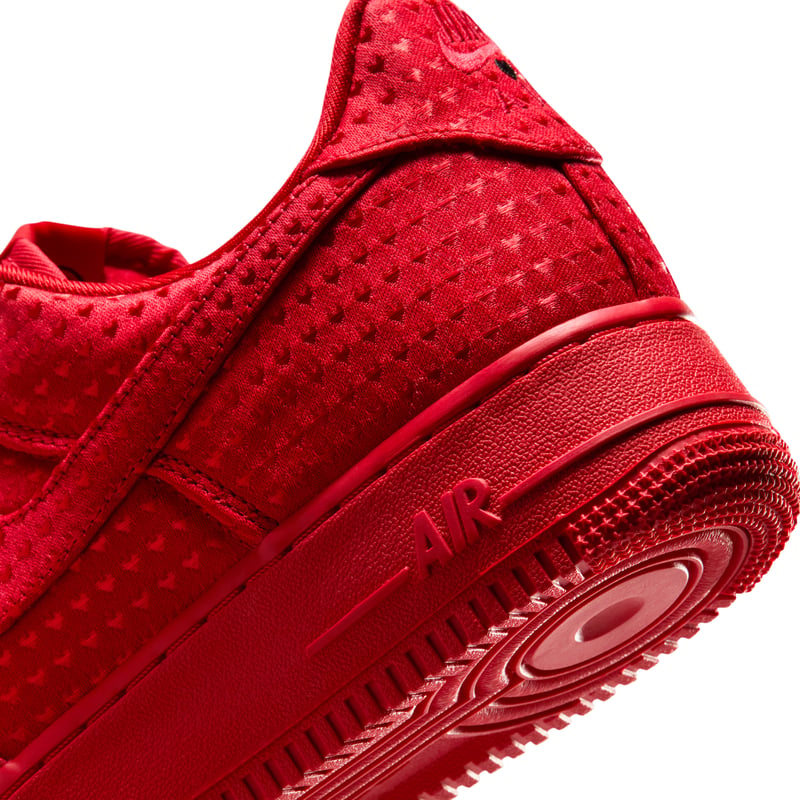 Zapatillas Nike Air Force 1 Retro "Valentine's Day" | Hombre | Estilo deportivo | 07 | SPORTSHOWROOM