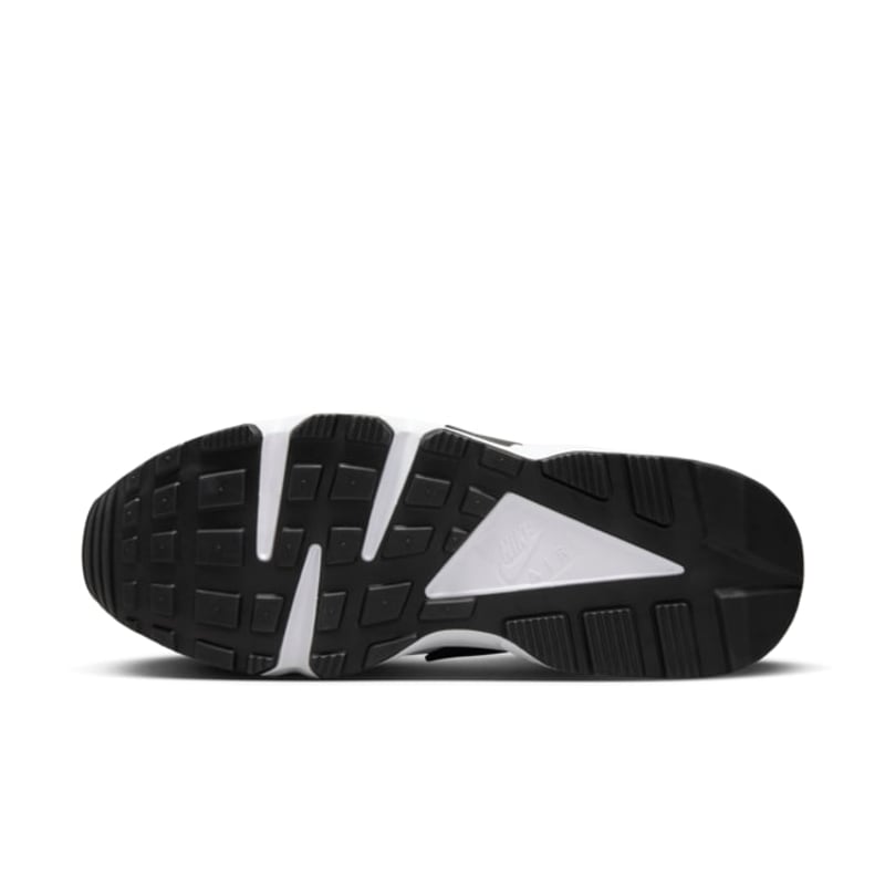 Nike Air Huarache DD1068-110 02
