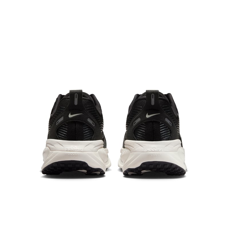 Nike Vomero 18 (Extra Wide) IF0515-002 06