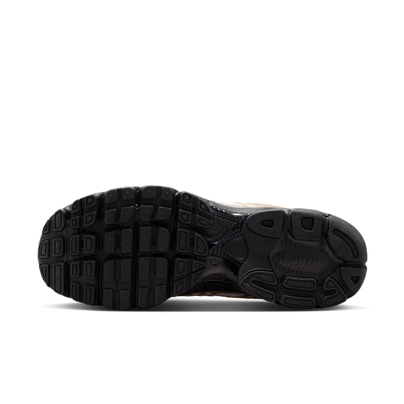 Nike Air Max Moto 2K IV2870-100 02