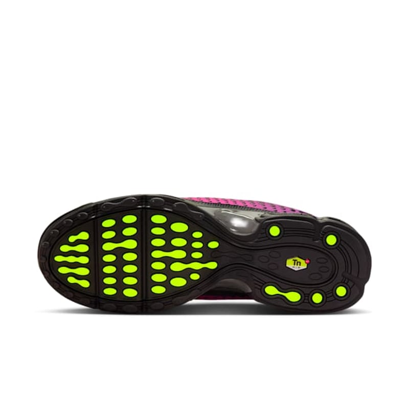Nike Air Max Plus 7 HQ2197-800 02