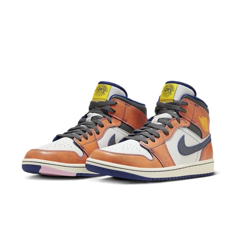 Jordan 1 Mid SE FV3619-106 05