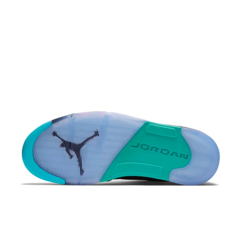 Jordan 5 Retro Low 840475-060 02