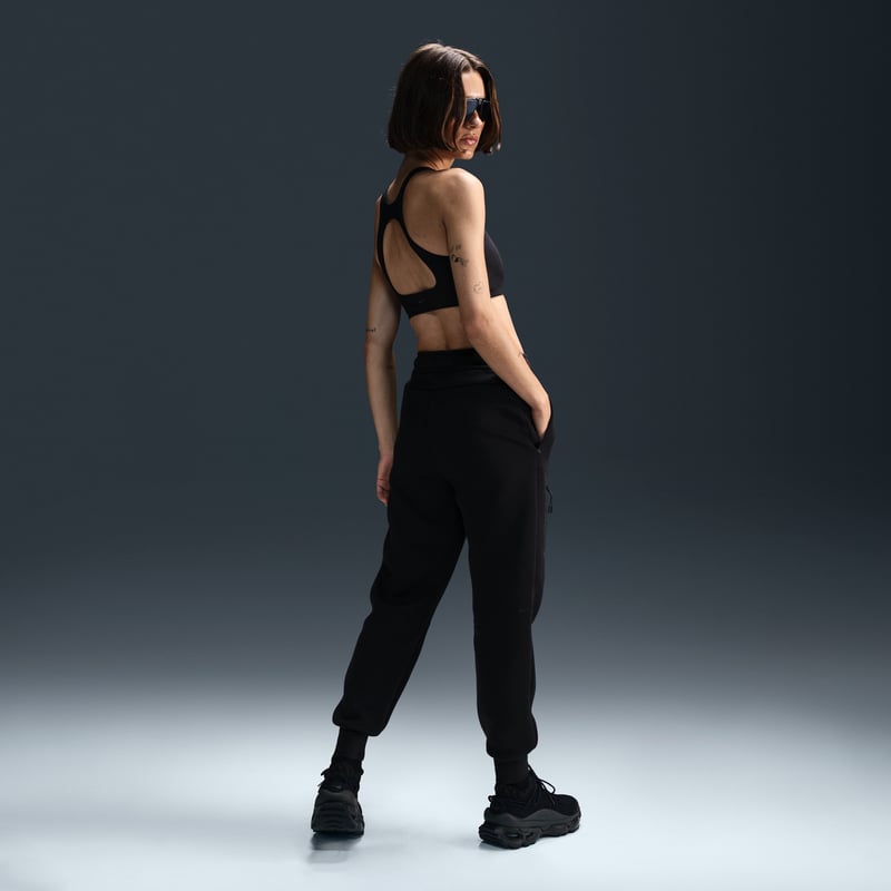 Nike Tech Fleece Mid-Rise HV6779-010 04