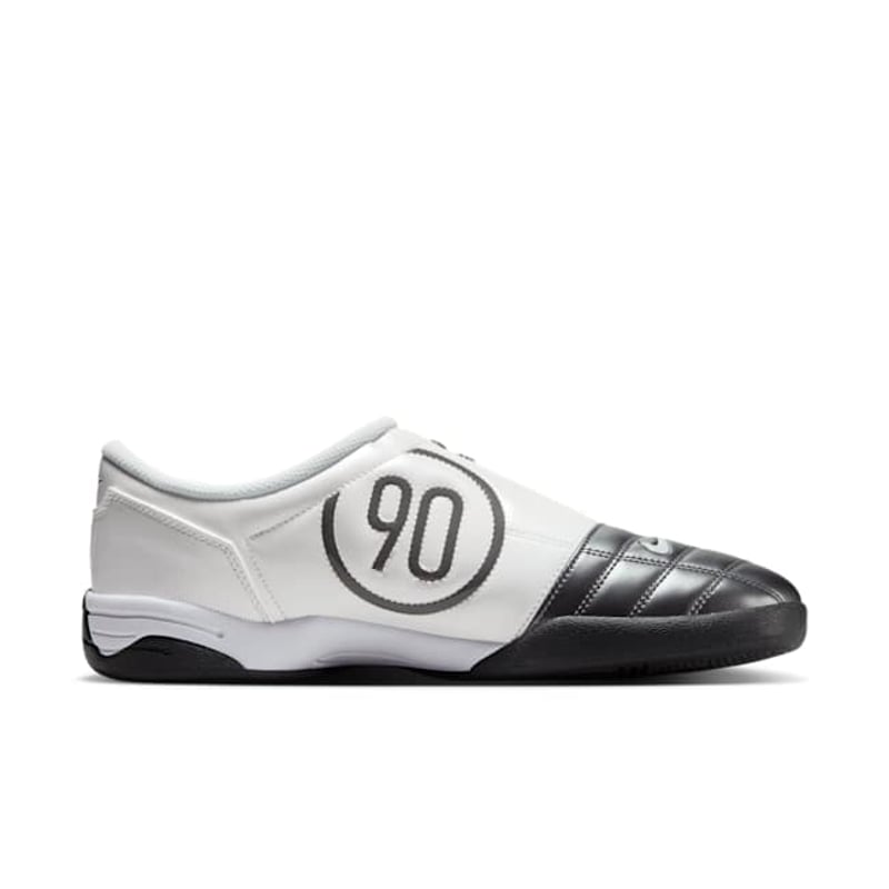 Nike Total 90 III HQ2851-001 03