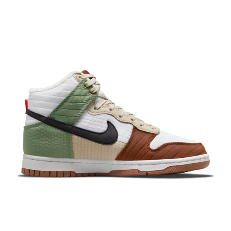 Nike Dunk High LX Next Nature DN9909-100 03