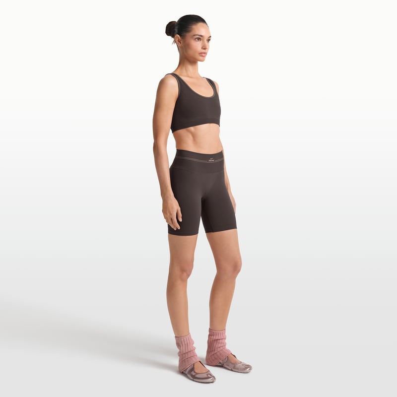 NikeSKIMS Ribbed Seamless IU8296-249 04