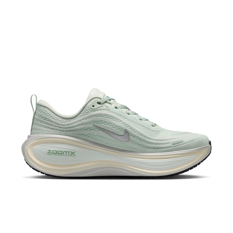 Nike Vomero Plus HV8154-004 03