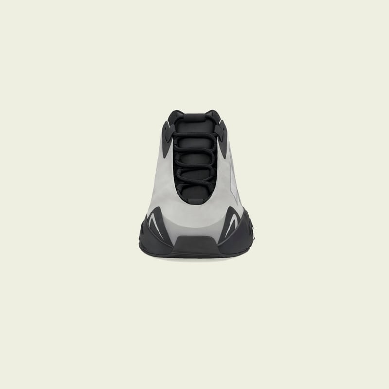 Yeezy Boost 700 MNVN GW9524 03