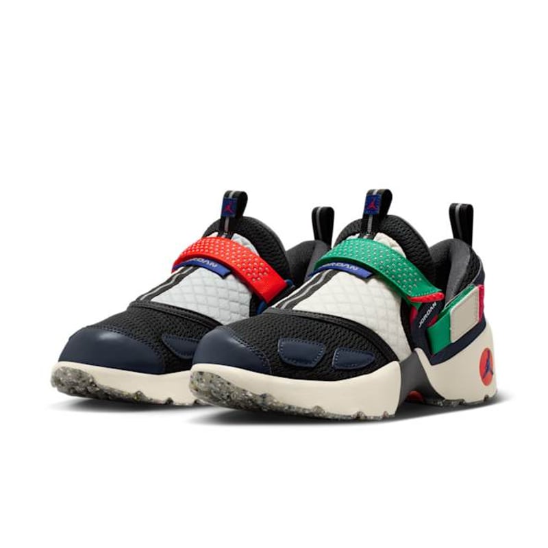 Jordan Trunner LX IM6531-001 05