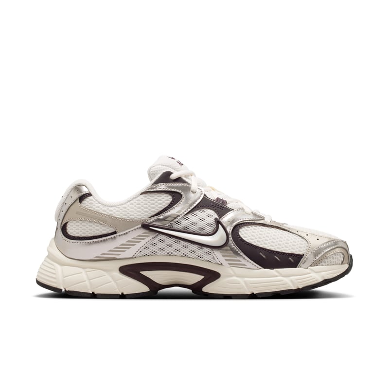 Nike V5 RNR HJ5228-011 03