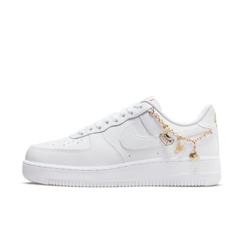 Nike Air Force 1 07 LX Lucky Charms DD1525 100 SPORTSHOWROOM