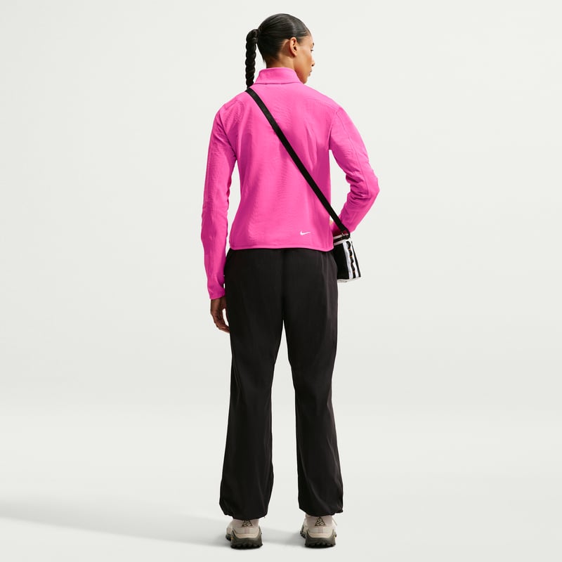 Nike ACG "Wolf Grid" Therma-FIT 1/2-Zip Top "Desert Pink & Light Orewood Brown" | Dames | Hiken | 05 | SPORTSHOWROOM